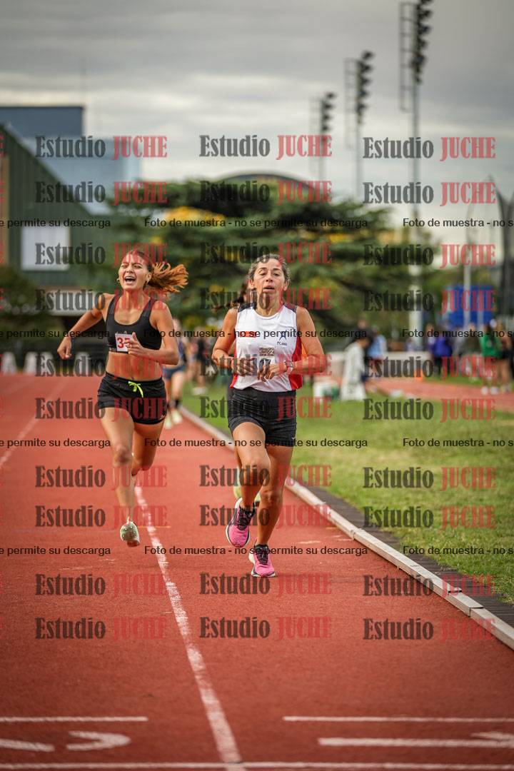 Fotos de los 1500 m llanos de mujeres