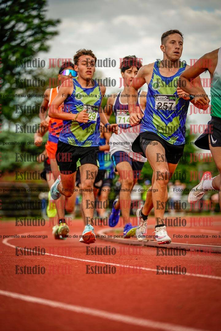 Fotos de los 3000 m de varones
