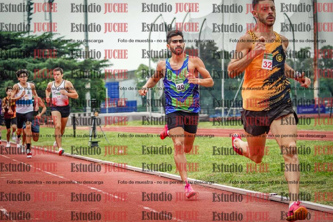 Fotos de los 800 m de varones
