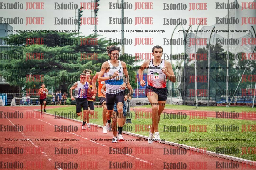 Fotos de los 800 m de varones