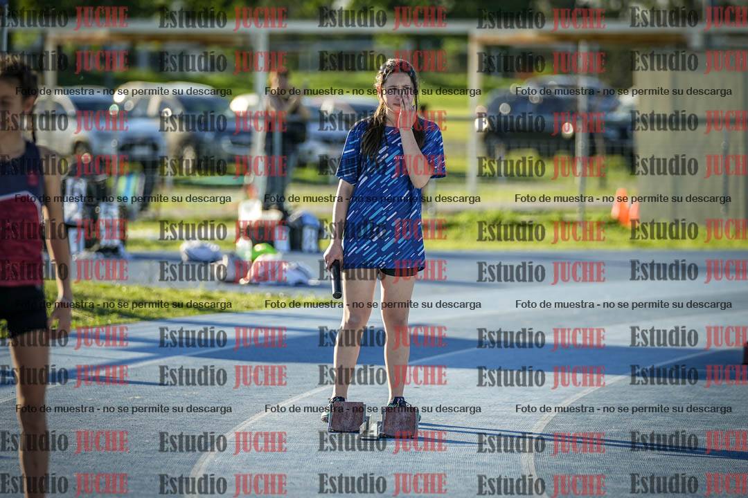 Fotos de las Postas 5x80 m de mujeres y varones