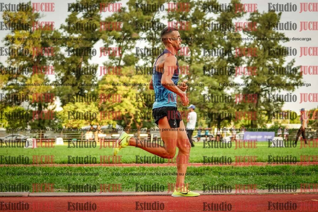 Fotos de los 1500 m llanos de varones