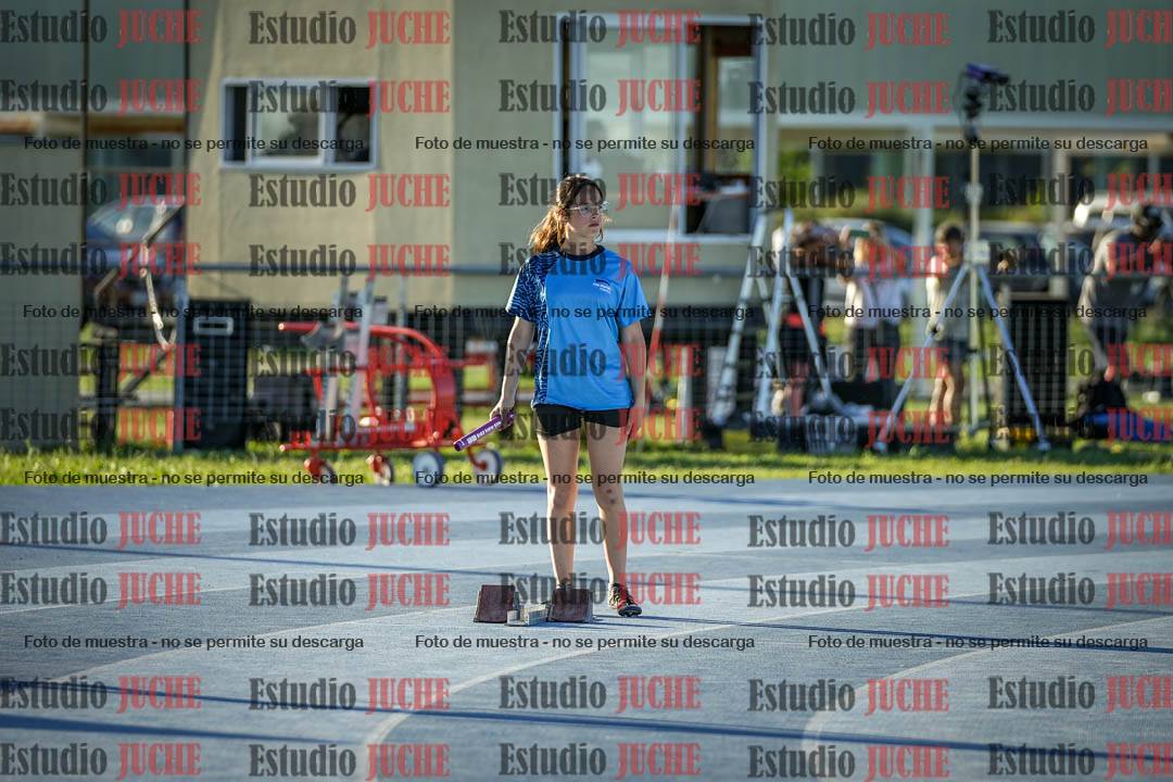 Fotos de las Postas 5x80 m de mujeres y varones