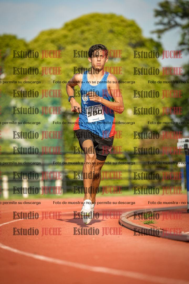 Fotos de los 3000 m llanos de varones