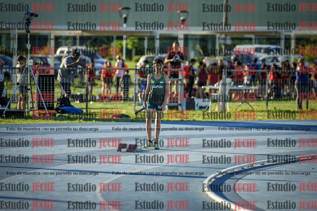 Fotos de las Postas 5x80 m de mujeres y varones