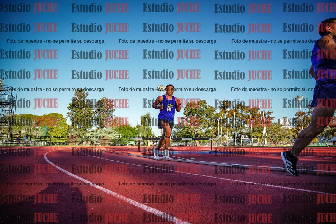 Fotos de los 3000 m llanos de varones