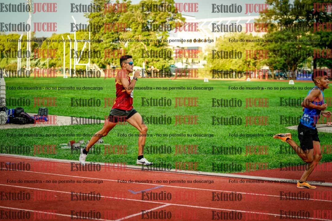 Fotos de los 1500 m llanos de varones