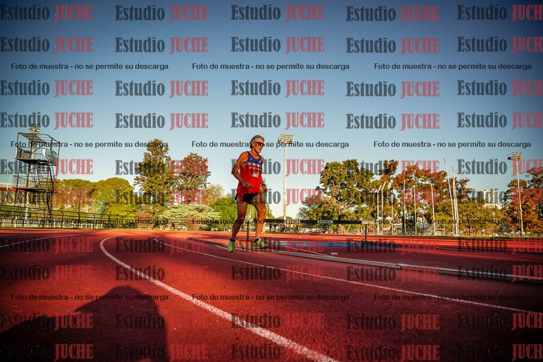 Fotos de los 3000 m llanos de varones