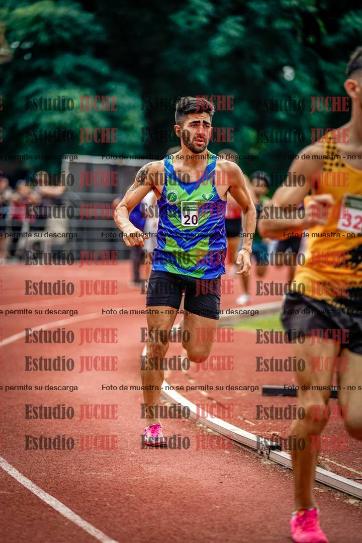 Fotos de los 800 m de varones