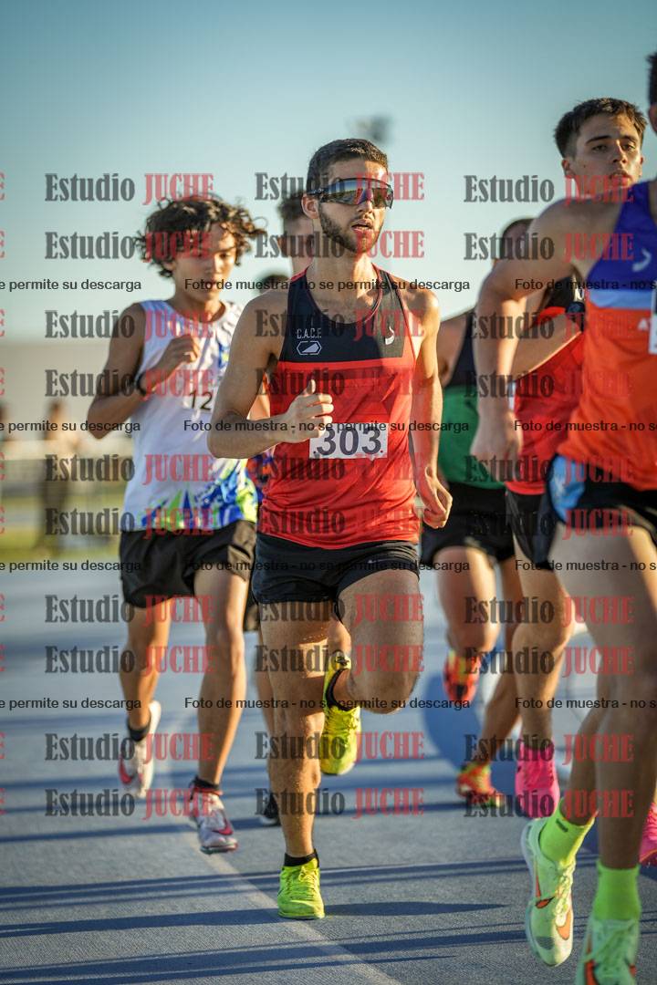 Fotos de los 1500 m llanos de varones