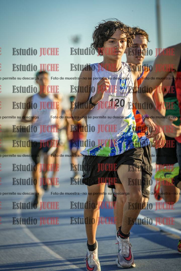 Fotos de los 1500 m llanos de varones