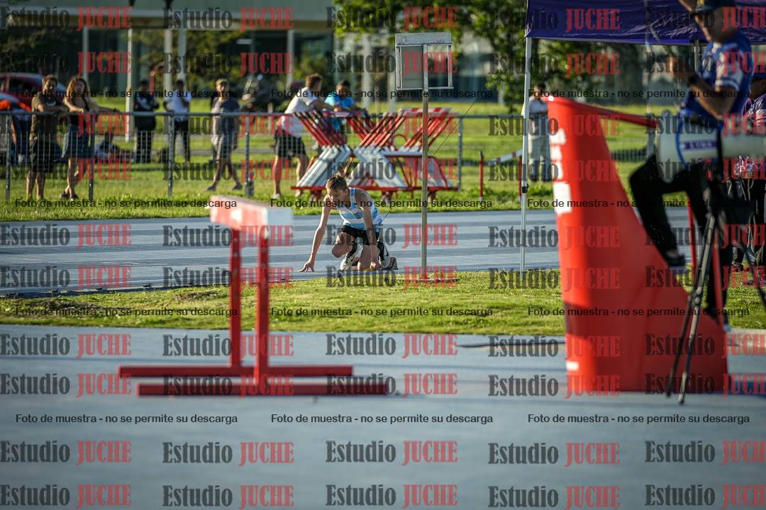Fotos de las Postas 5x80 m de mujeres y varones