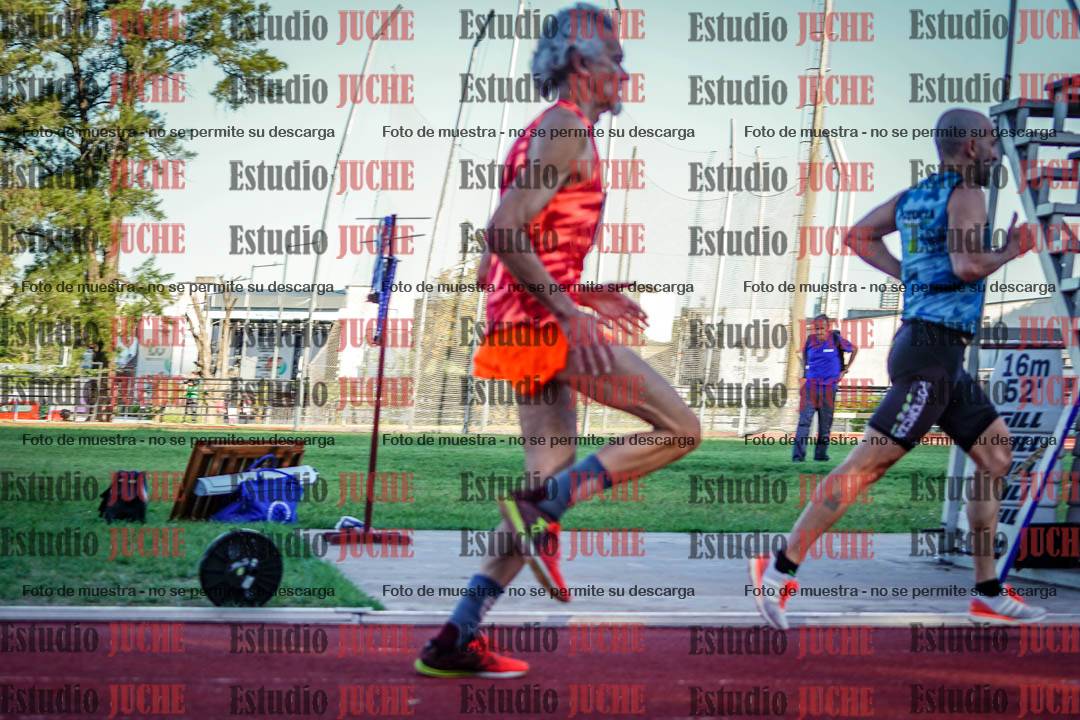 Fotos de los 3000 m llanos de varones