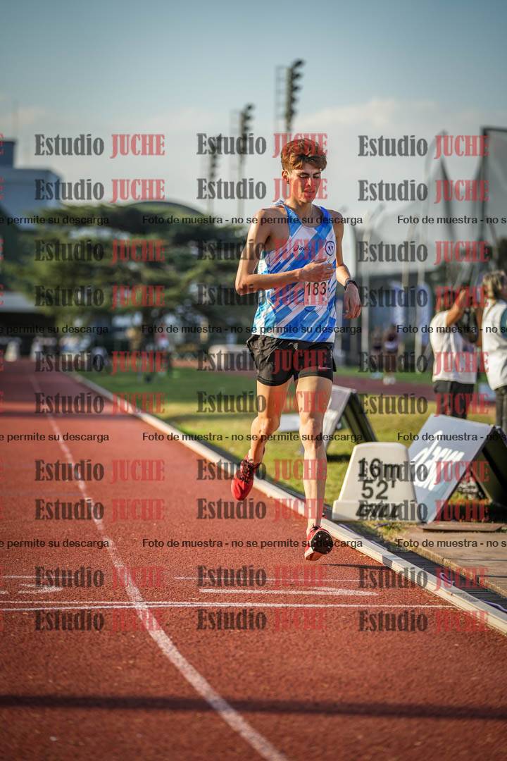 Fotos de los 5000 m llanos de varones