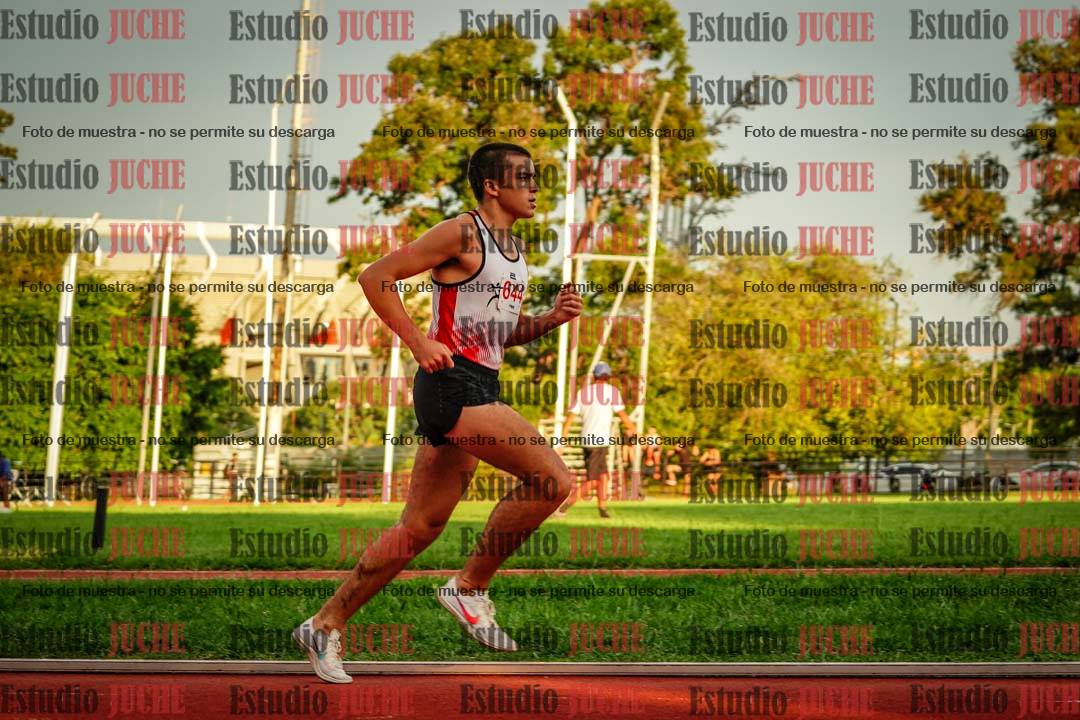 Fotos de los 1500 m llanos de varones