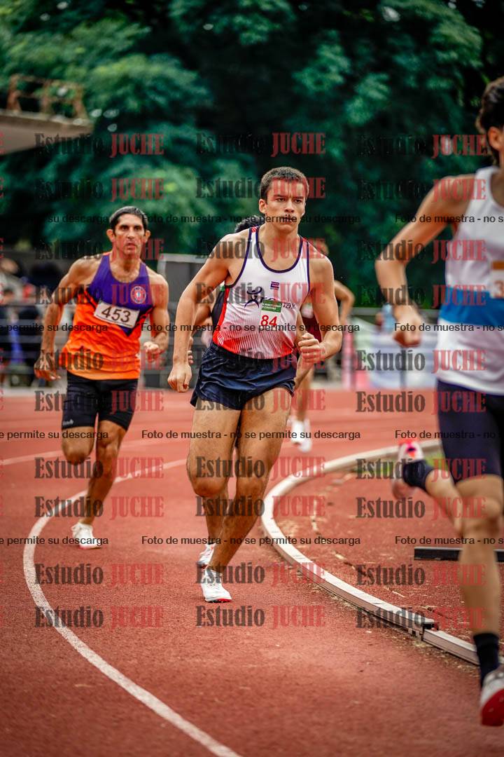Fotos de los 800 m de varones