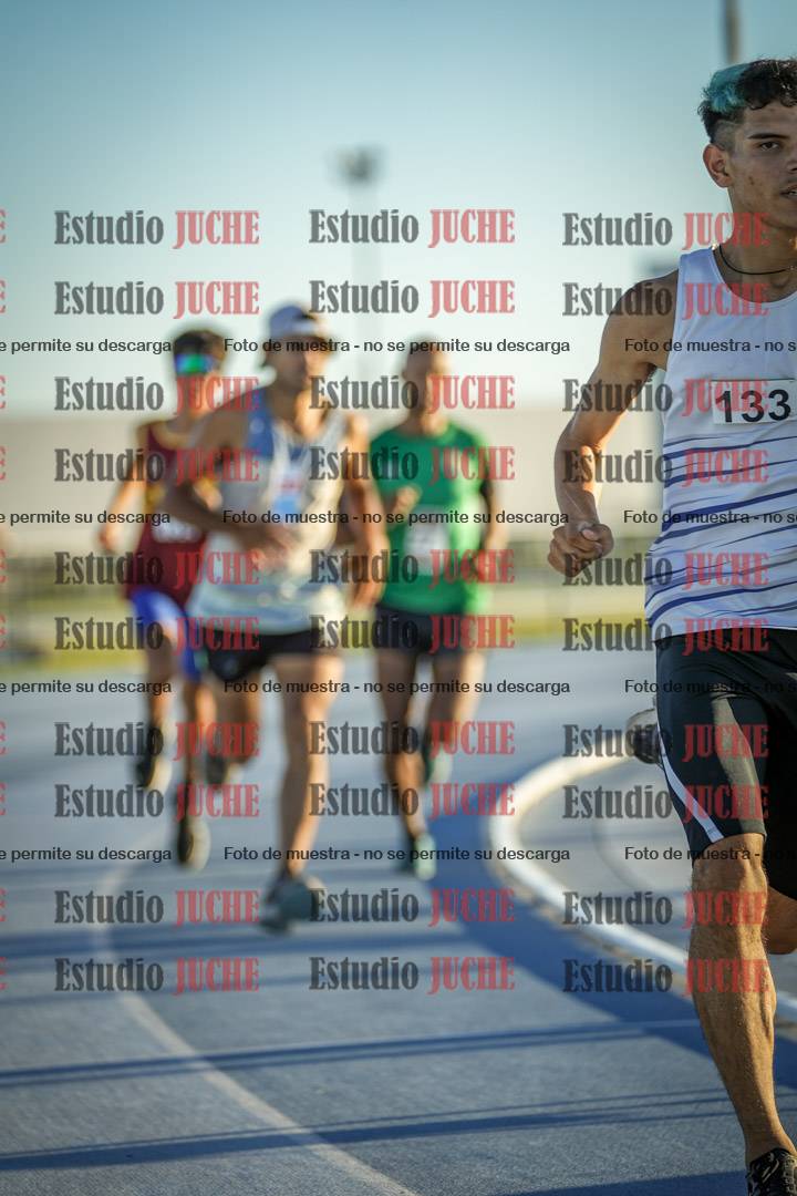 Fotos de los 1500 m llanos de varones