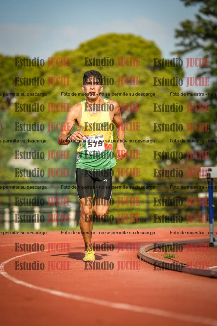 Fotos de los 3000 m llanos de varones