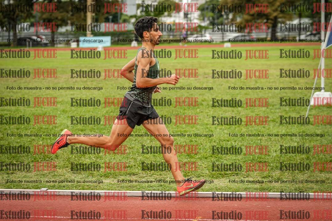 Fotos de los 3000 m llanos de varones