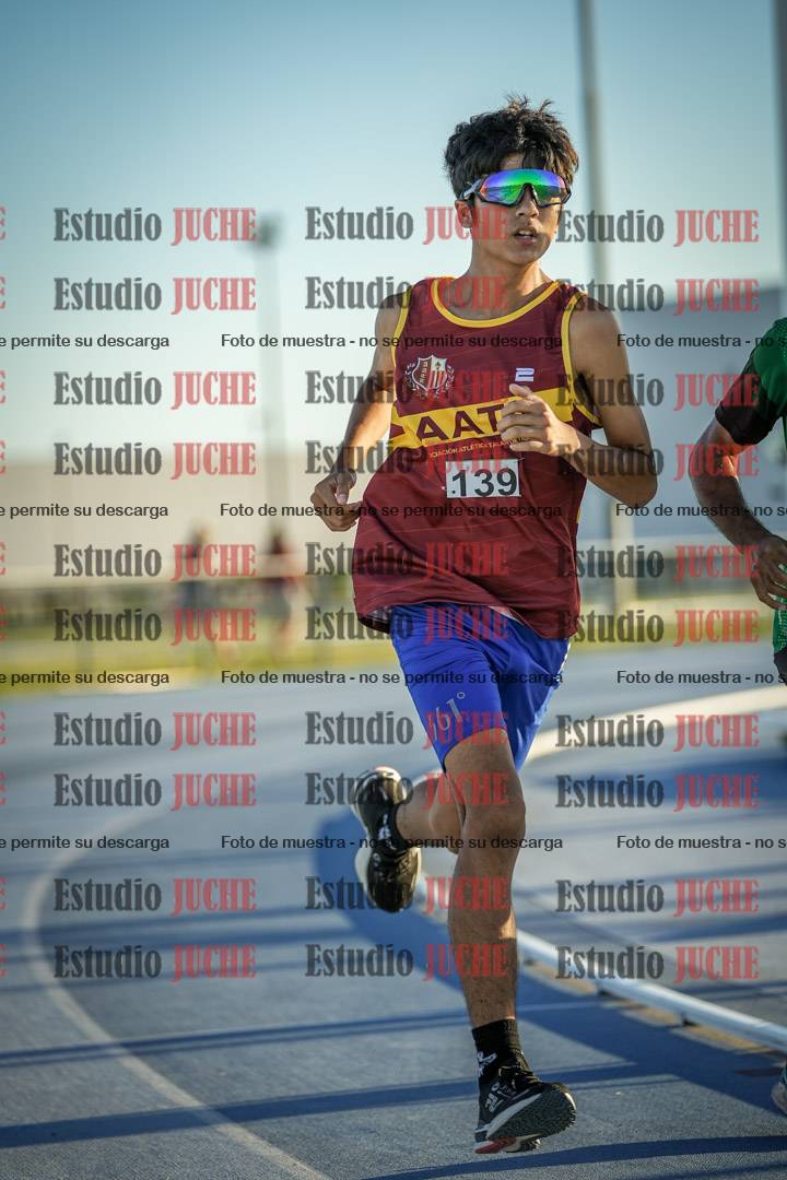 Fotos de los 1500 m llanos de varones