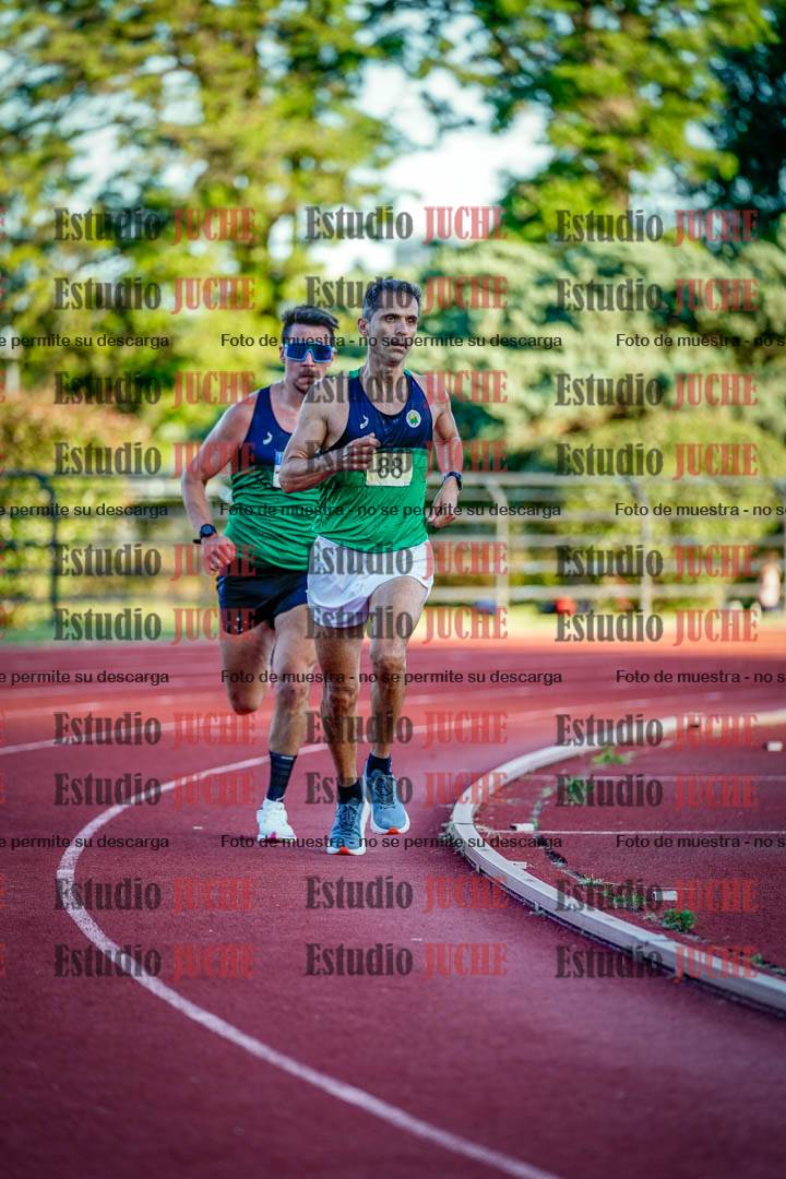 Fotos de los 3000 m llanos de varones