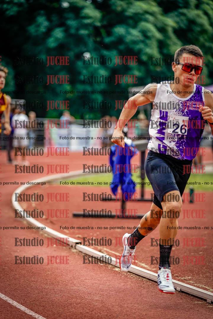 Fotos de los 800 m de varones