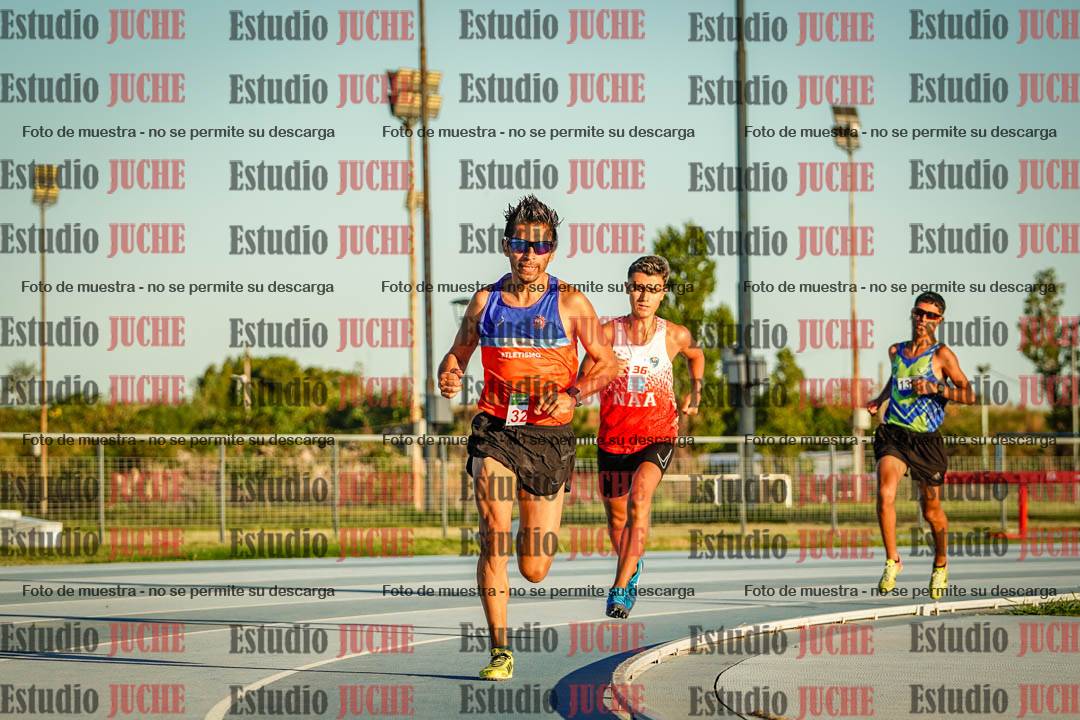 Fotos de los 1500 m llanos de varones
