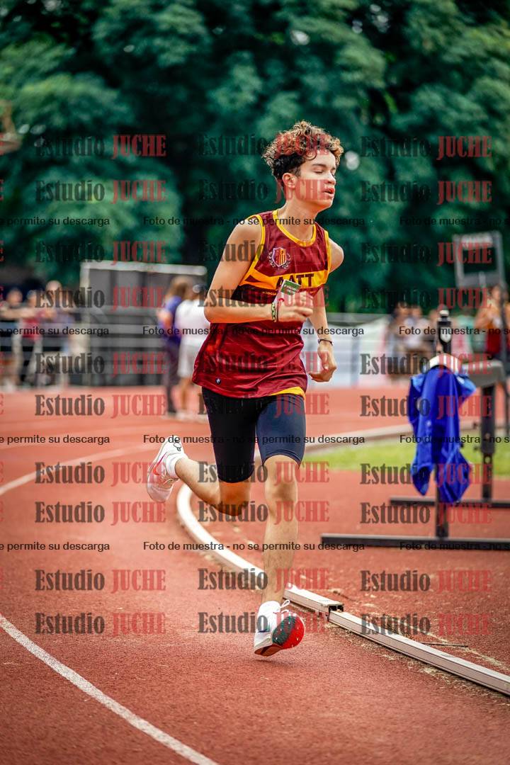Fotos de los 800 m de varones