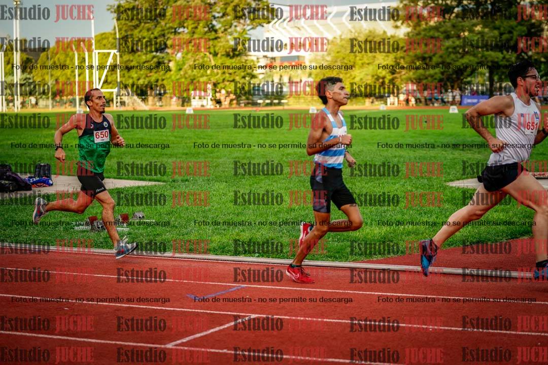 Fotos de los 1500 m llanos de varones