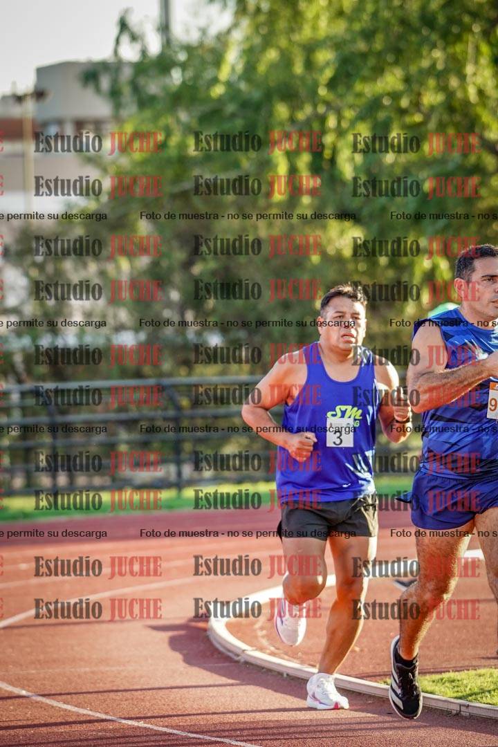 Fotos de los 3000 m llanos de varones