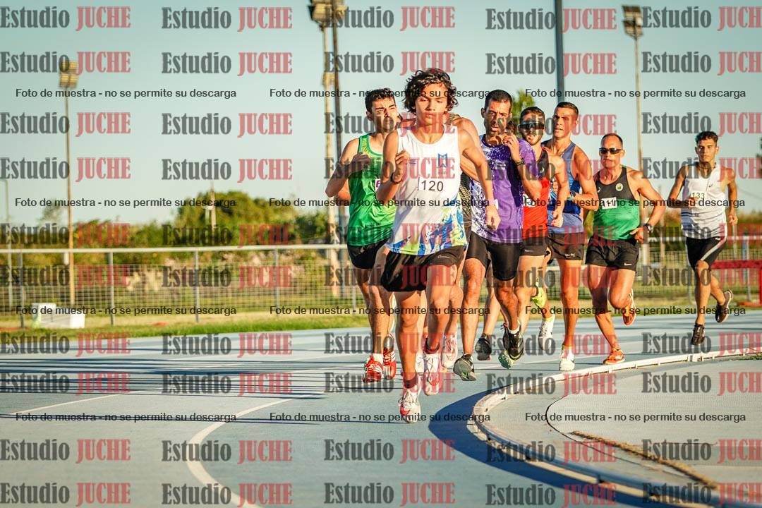 Fotos de los 1500 m llanos de varones
