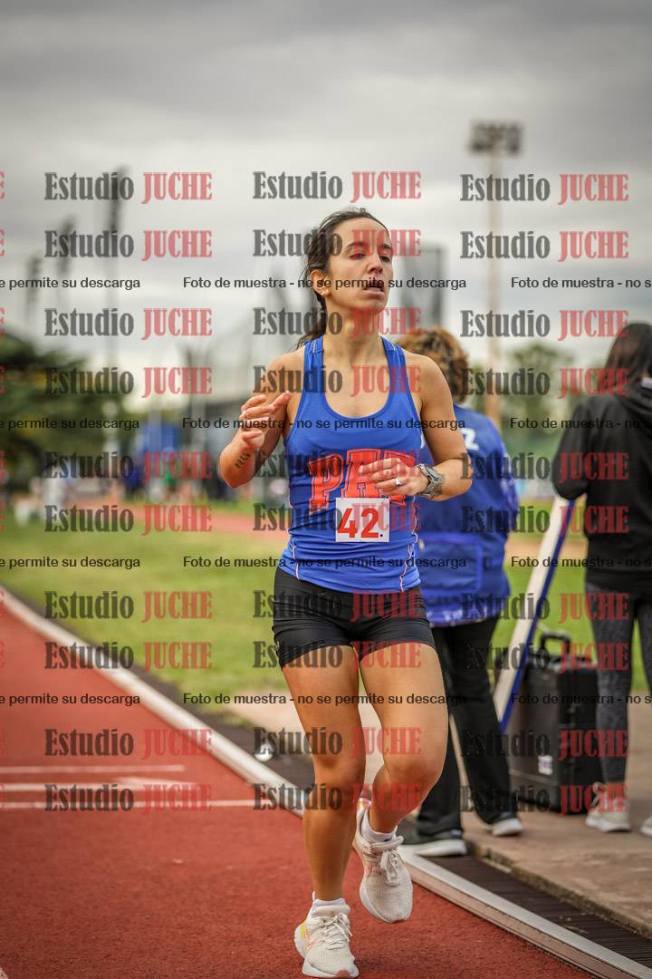 Fotos de los 1500 m llanos de mujeres