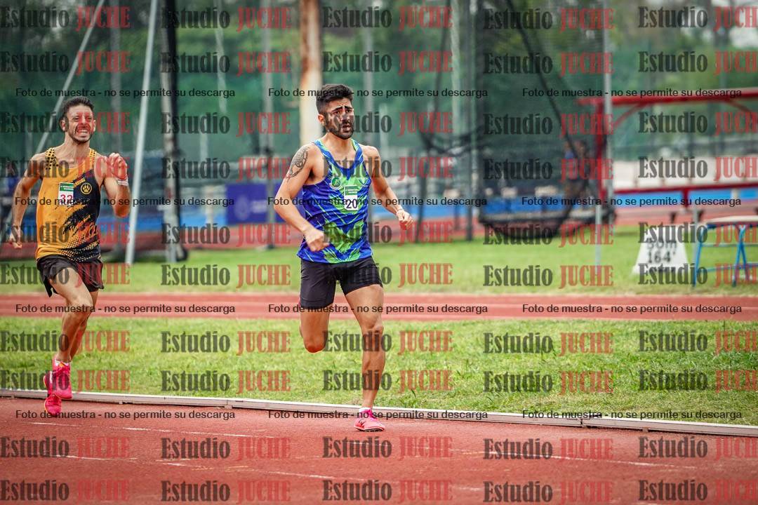 Fotos de los 800 m de varones