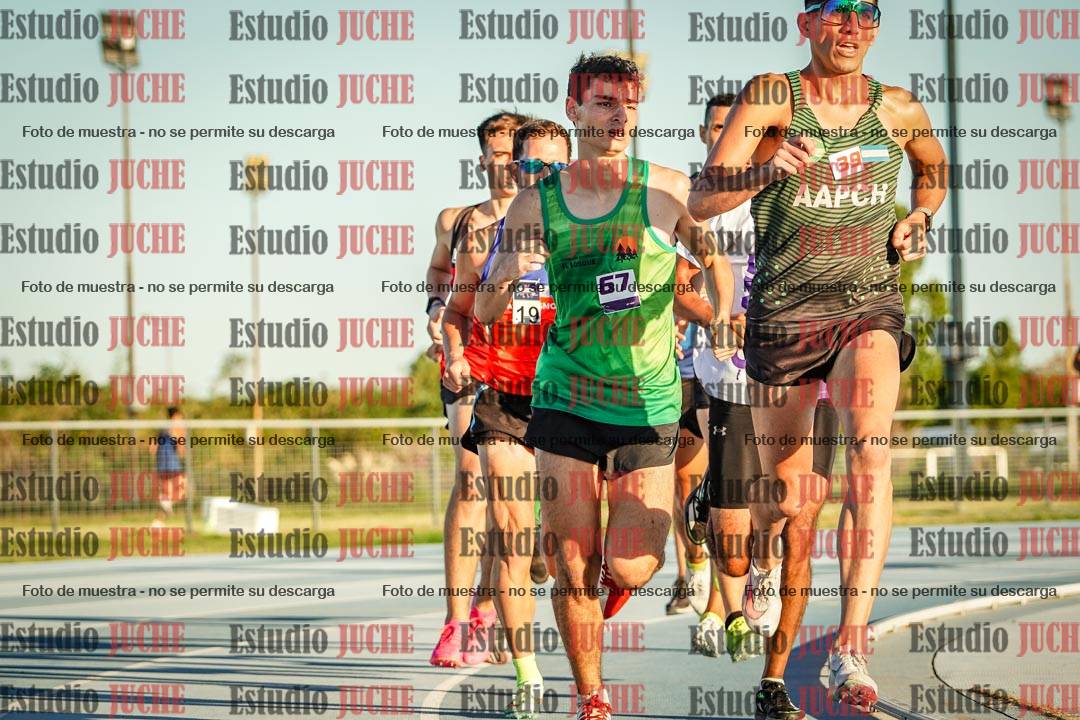 Fotos de los 1500 m llanos de varones