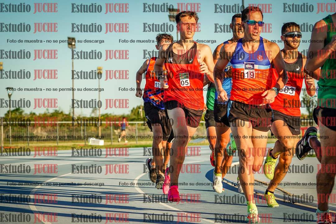 Fotos de los 1500 m llanos de varones