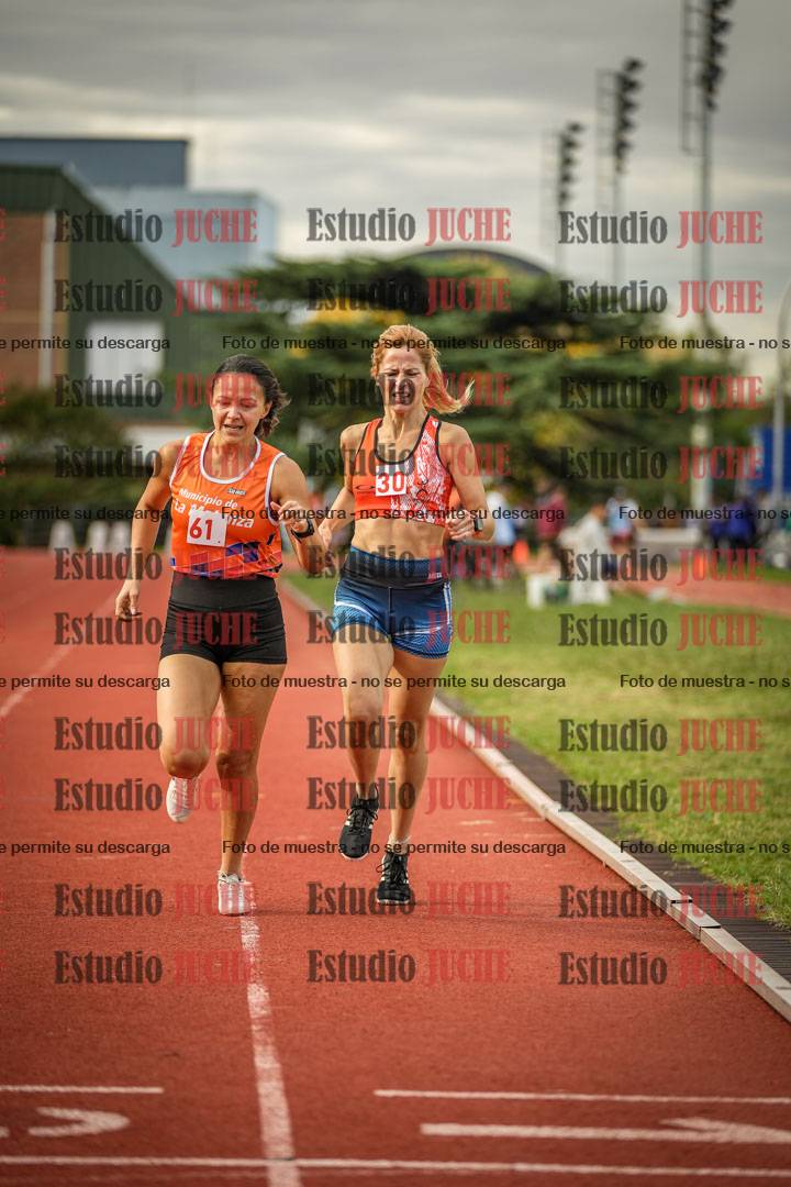 Fotos de los 1500 m llanos de mujeres