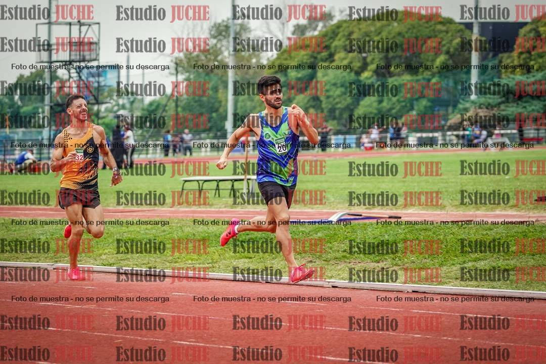 Fotos de los 800 m de varones