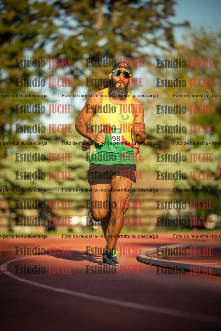 Fotos de los 3000 m llanos de varones