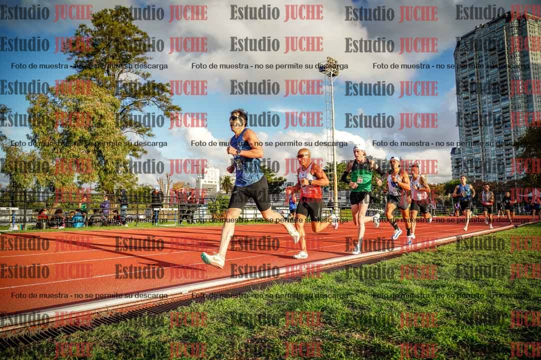 Fotos de los 3000 m llanos de varones