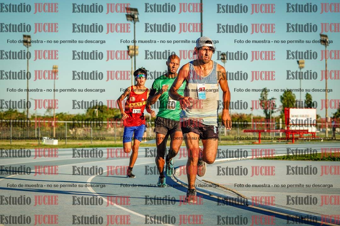 Fotos de los 1500 m llanos de varones