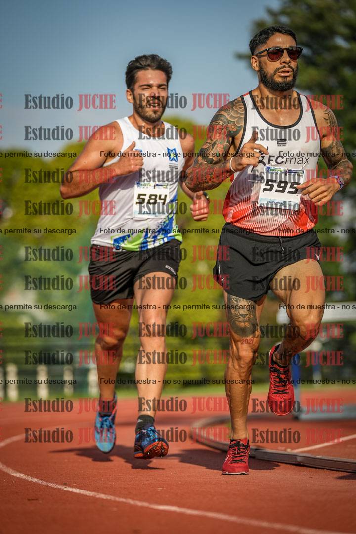 Fotos de los 3000 m llanos de varones