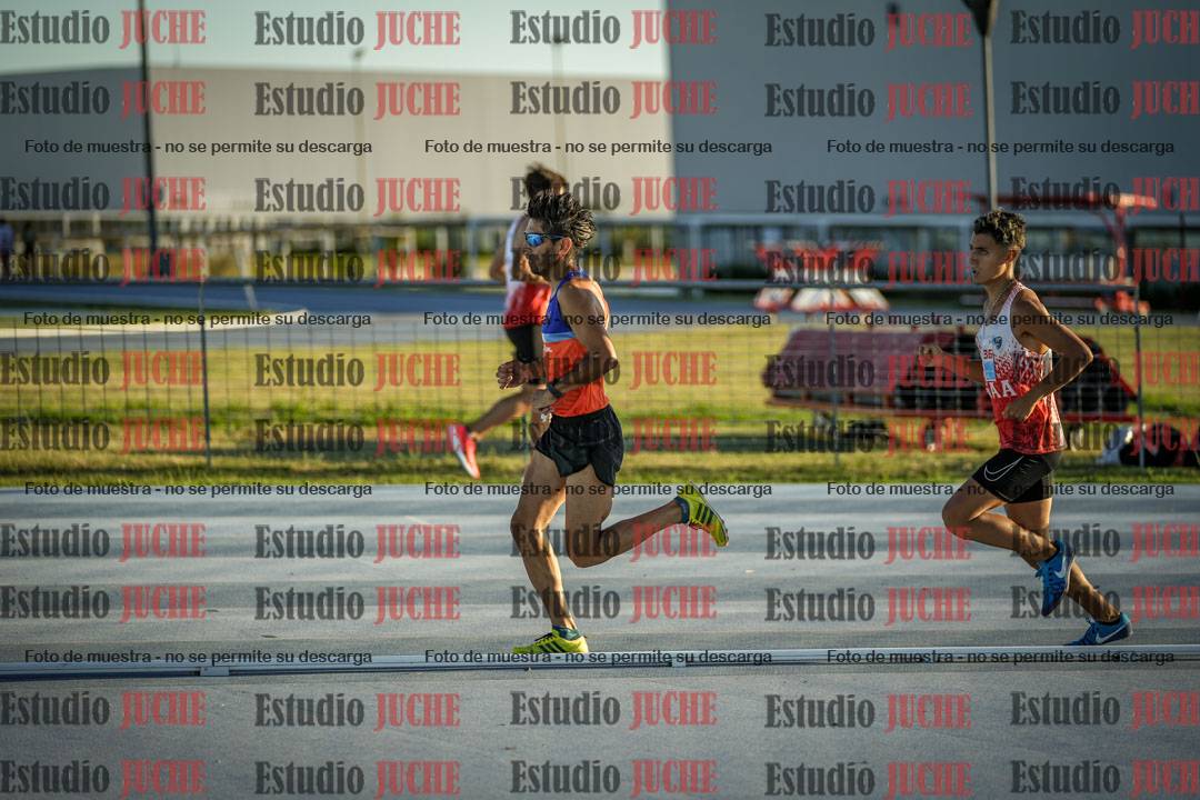 Fotos de los 1500 m llanos de varones