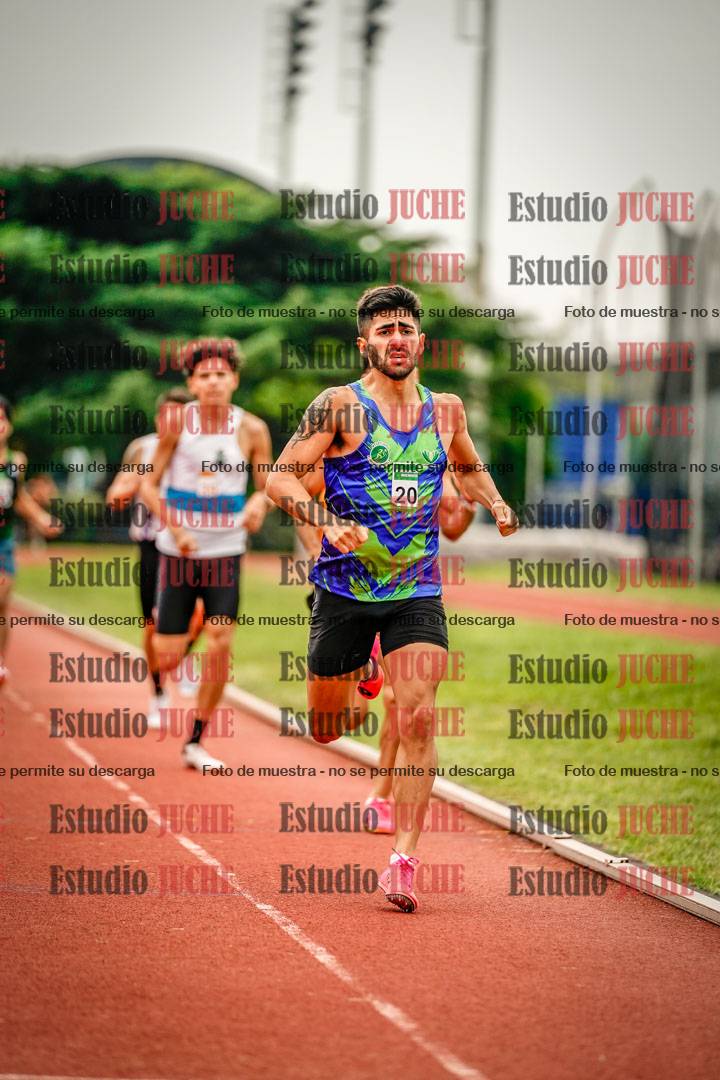 Fotos de los 800 m de varones