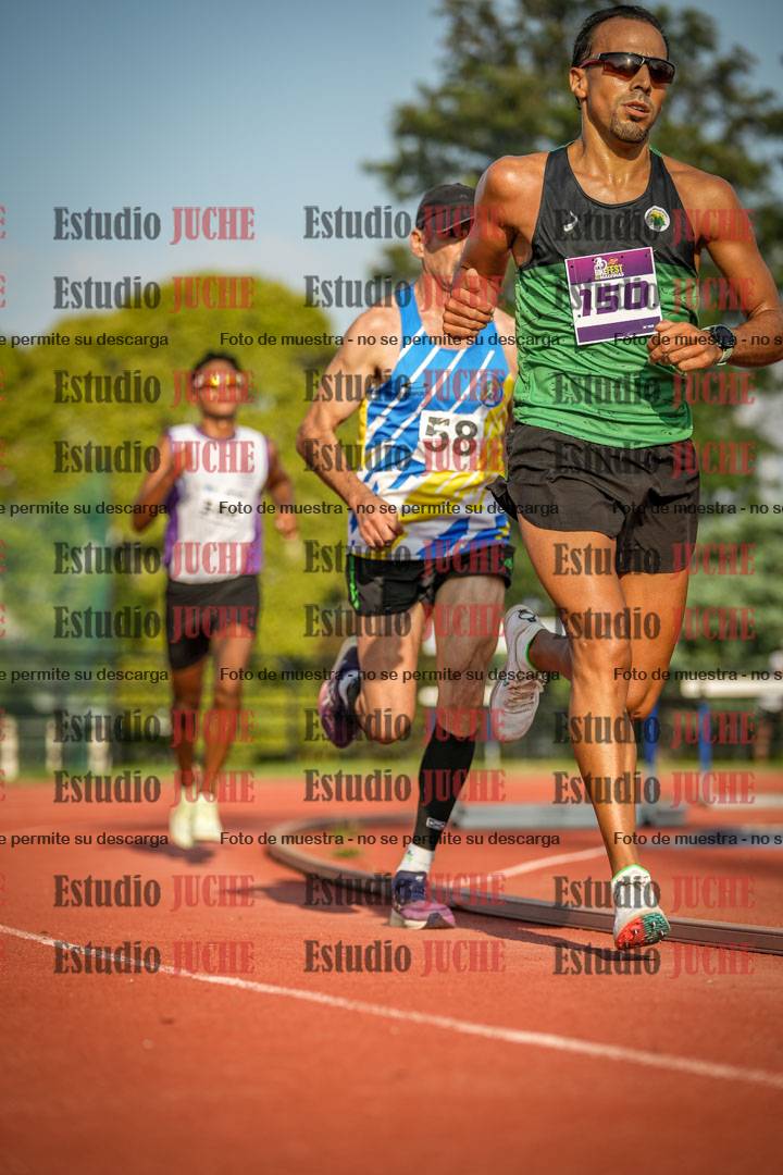 Fotos de los 3000 m llanos de varones