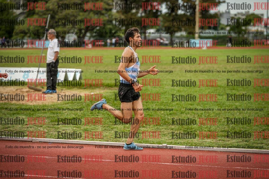 Fotos de los 3000 m llanos de varones