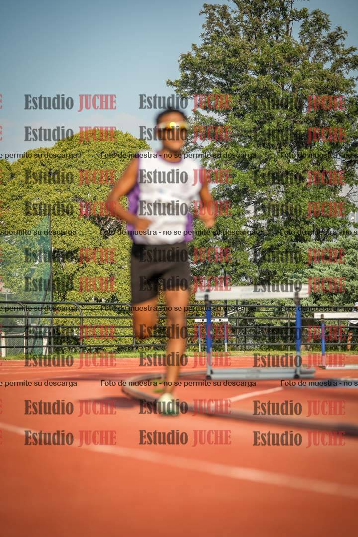 Fotos de los 3000 m llanos de varones