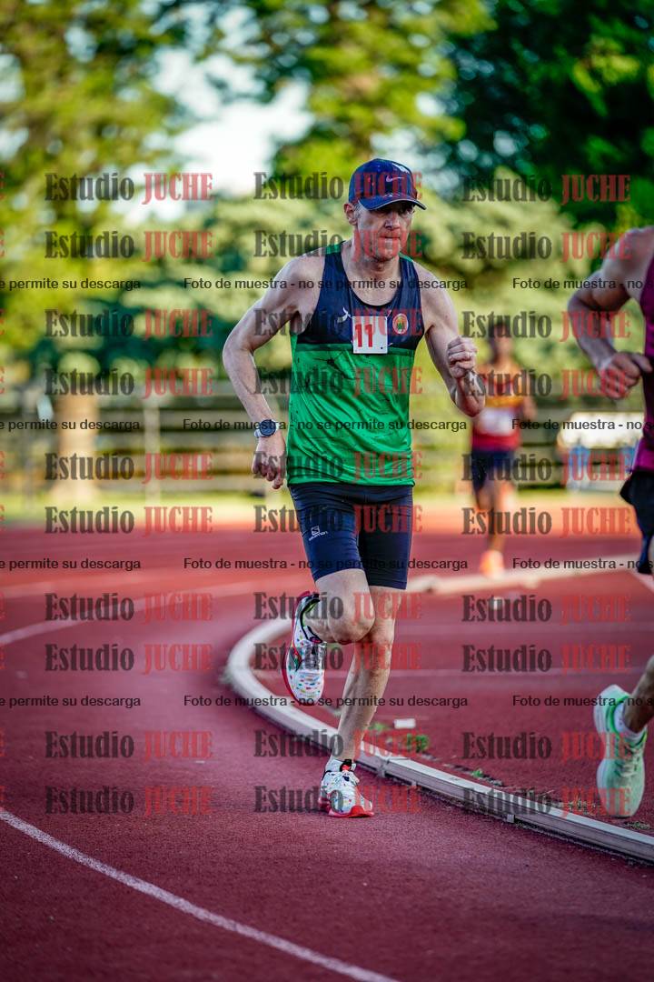 Fotos de los 3000 m llanos de varones