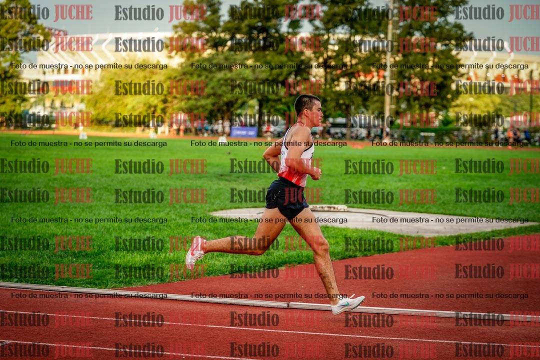 Fotos de los 1500 m llanos de varones