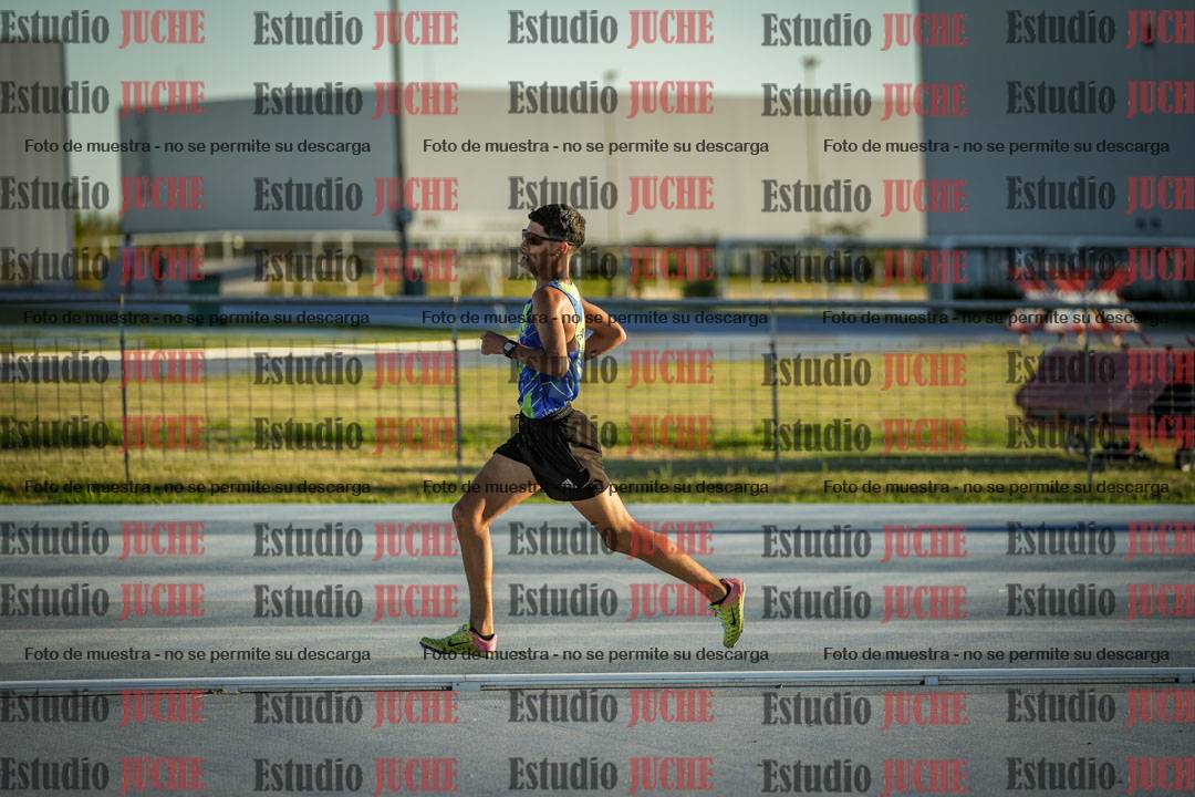 Fotos de los 1500 m llanos de varones