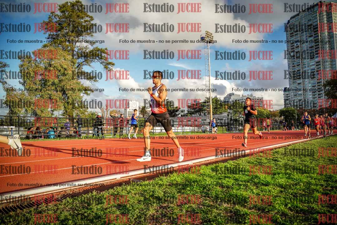 Fotos de los 3000 m llanos de varones